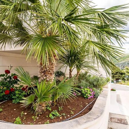 Villa Diana: Bayside View Beauty - A Romantic Home ดูบรอฟนิก ภายนอก รูปภาพ