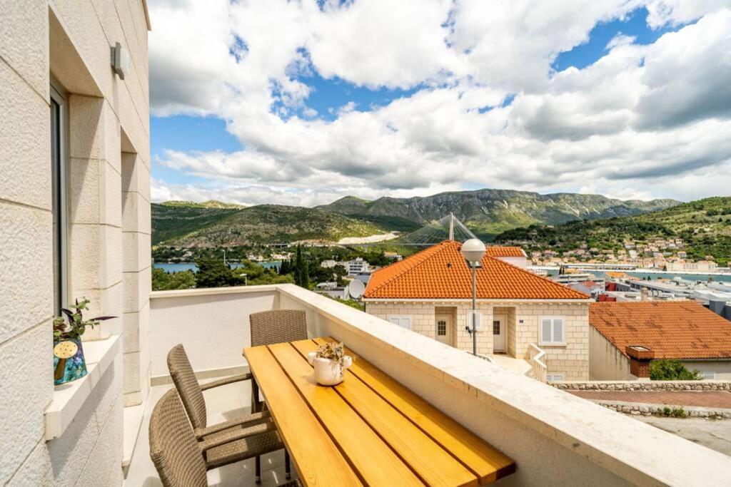 Villa Diana: Bayside View Beauty - A Romantic Home ดูบรอฟนิก ภายนอก รูปภาพ
